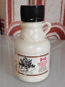カナダ土産のメイプルシロップ